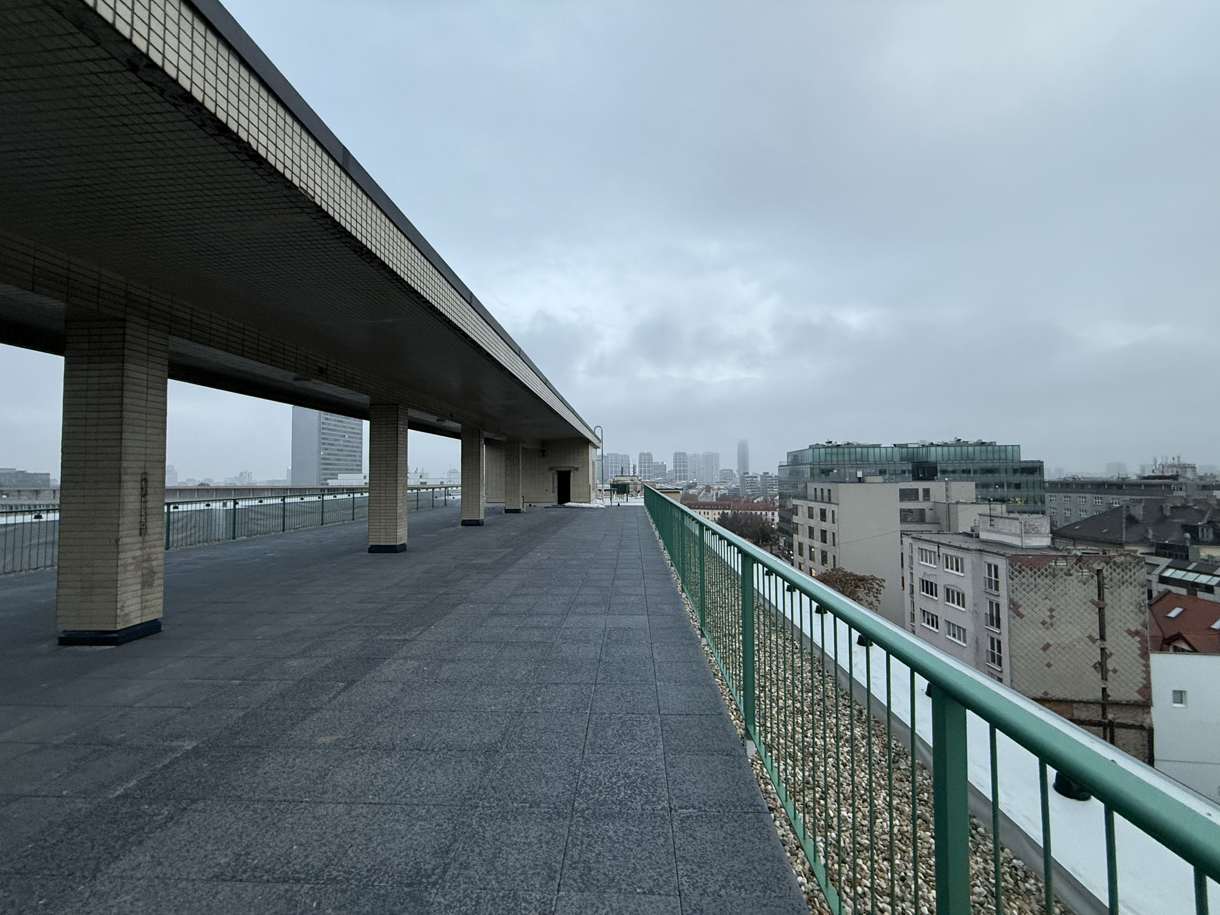 STU Roof terrace of the Faculty of Architecture and Design in construction progress